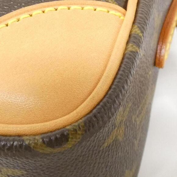 LOUIS VUITTON Brown Monogram Shoulder Bag - Picture 3 of 6